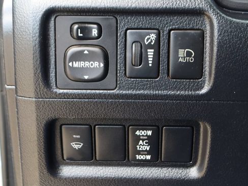 Used 2020 Toyota 4Runner TRD Off-Road AWD/4WD image 21