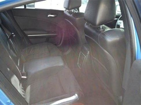 Used 2015 Dodge Charger R/T RWD image 17