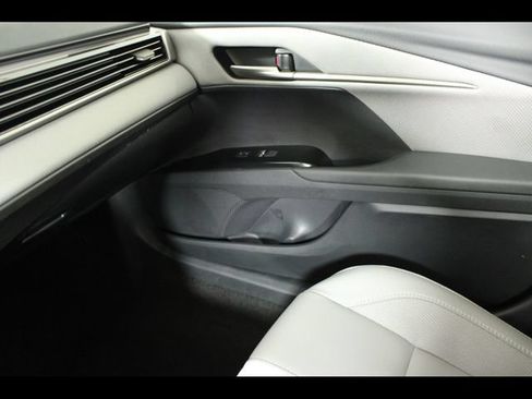 Used 2026 Toyota Camry SE w/ Multimedia Upgrade Package FWD image 14
