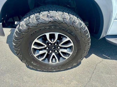 Used 2013 Ford F150 Raptor w/ Luxury Equipment Group AWD/4WD image 44