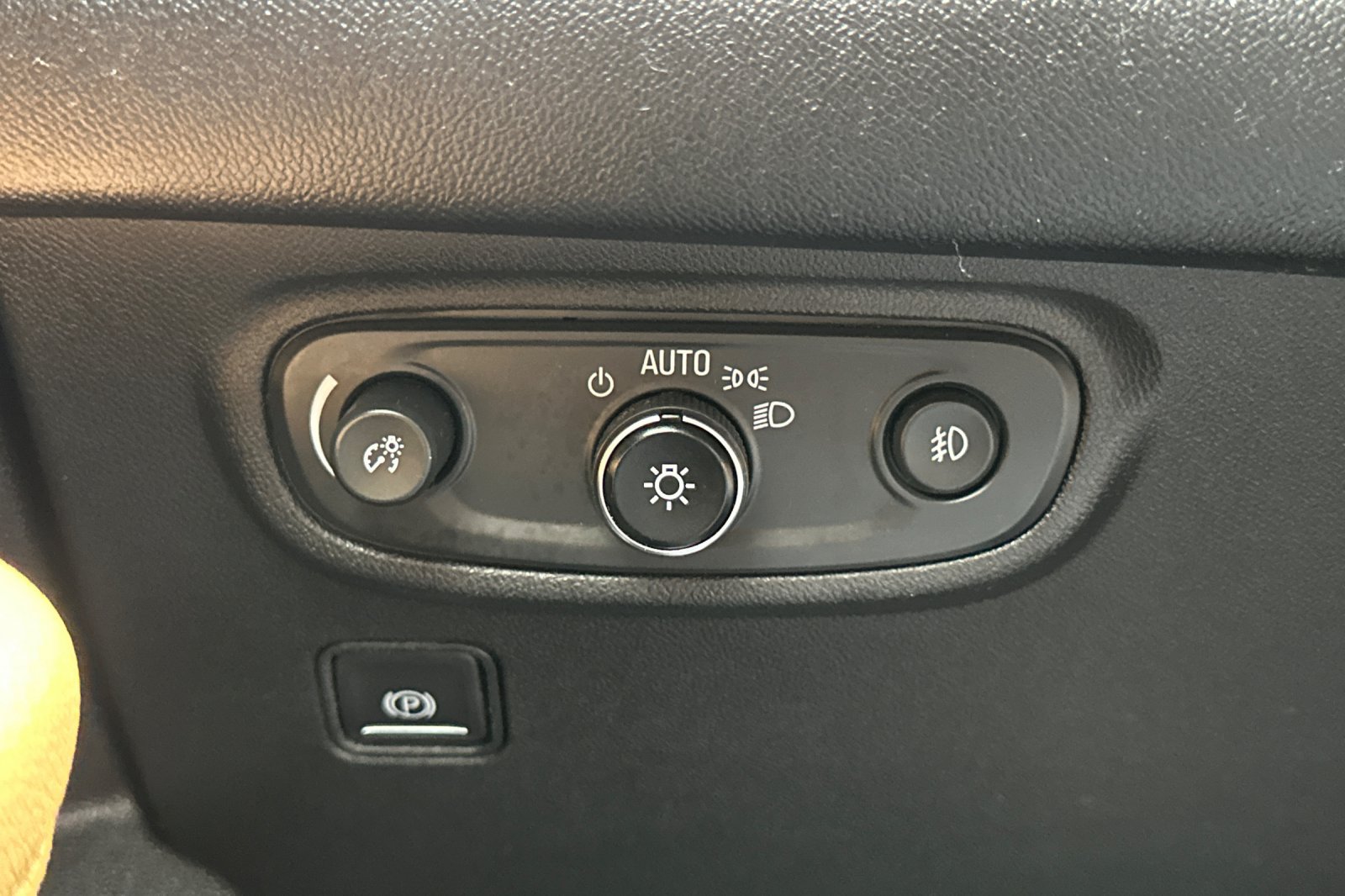 Used 2021 GMC Terrain SLT AWD/4WD image 42