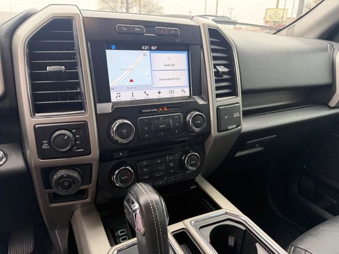 Used 2017 Ford F150 Lariat AWD/4WD image 10