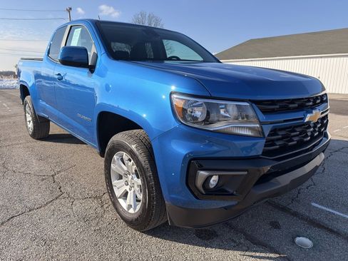 Used 2021 Chevrolet Colorado LT w/ Safety Package image 6
