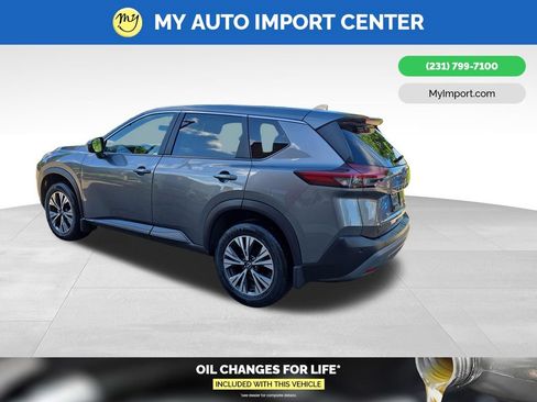 Used 2023 Nissan Rogue SV AWD/4WD image 5