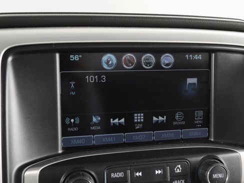 Used 2017 GMC Sierra 1500 SLE image 19