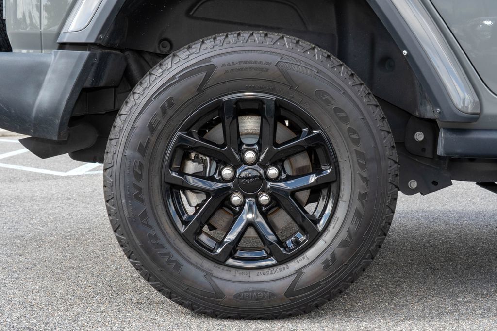 Used 2023 Jeep Wrangler Unlimited Sport AWD/4WD image 34