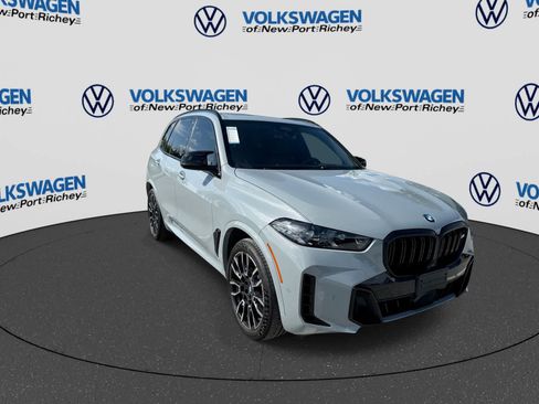 Used 2024 BMW X5 M60i w/ Parking Assistance Package AWD/4WD image 16