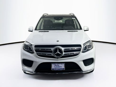 Used 2019 Mercedes-Benz GLS 550 4MATIC image 2