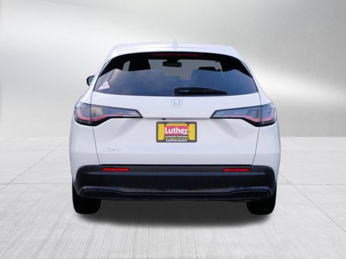 Certified 2026 Honda HR-V LX image 7