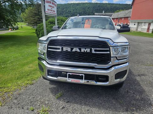 Used 2021 RAM 3500 Tradesman w/ Chrome Appearance Group AWD/4WD image 7