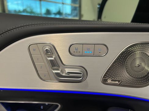 Used 2022 Mercedes-Benz GLS 63 AMG 4MATIC image 25