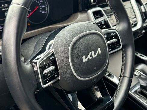 Used 2022 Kia Sorento S AWD/4WD image 21
