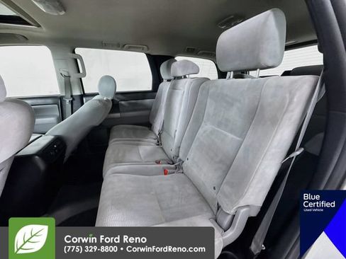 Used 2017 Toyota Sequoia SR5 AWD/4WD image 26