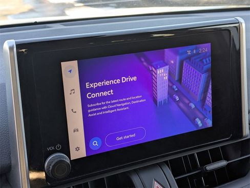 Used 2024 Toyota RAV4 LE image 22