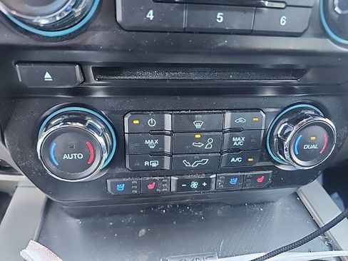 Used 2015 Ford F150 Lariat AWD/4WD image 6