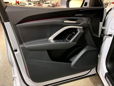 New 2025 Audi Q5 Premium Plus image 10