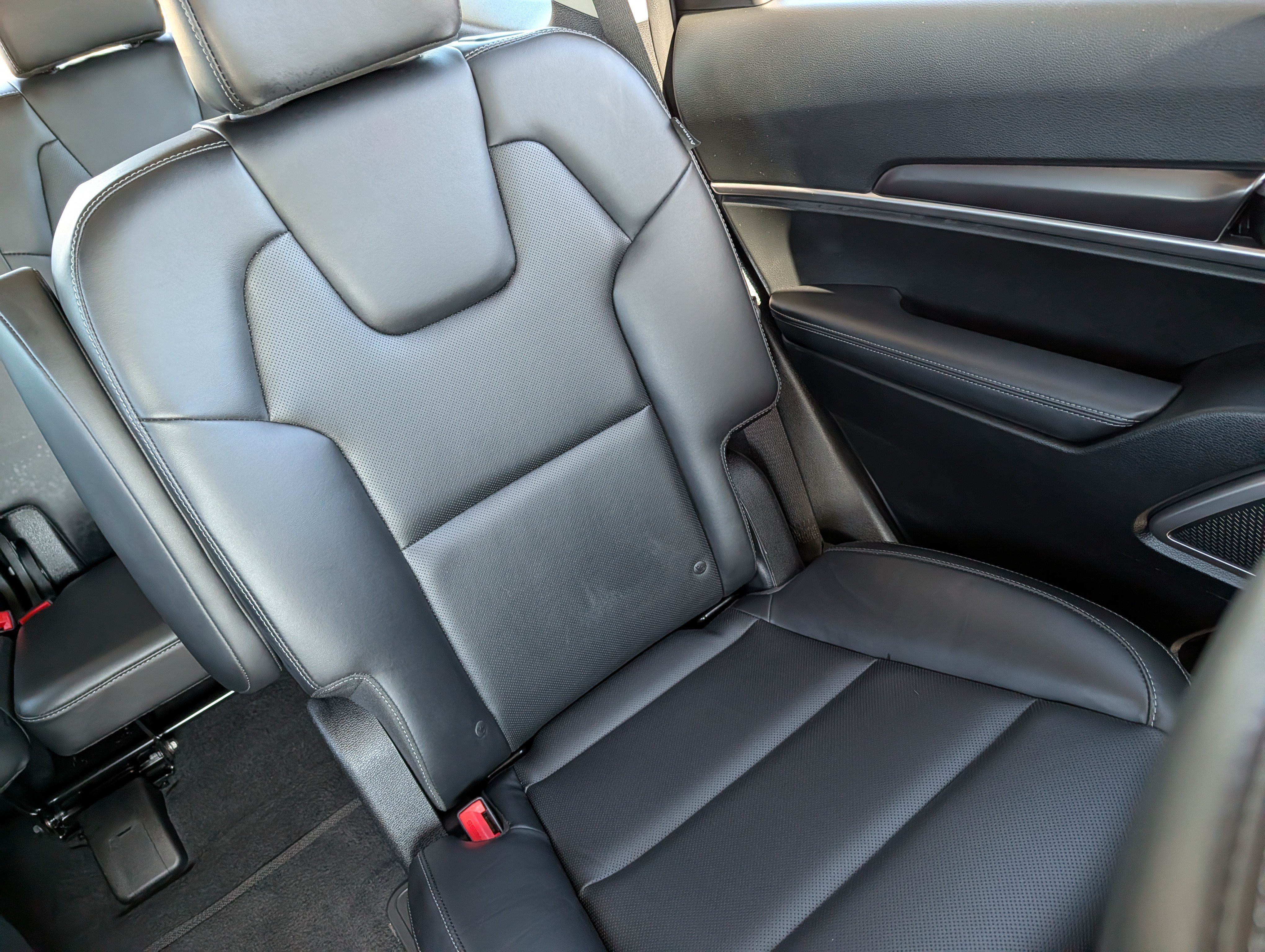 Certified 2024 Kia Telluride S w/ S Sunroof Package AWD/4WD image 12
