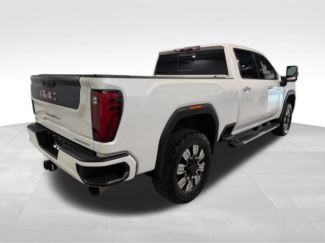 Used 2024 GMC Sierra 2500 Denali w/ Denali Reserve Package AWD/4WD image 5
