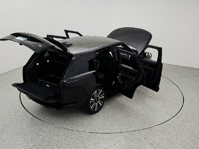 Certified 2023 Land Rover Range Rover SE AWD/4WD image 40