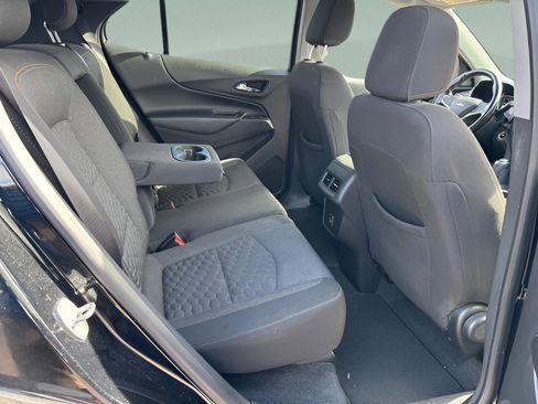Used 2019 Chevrolet Equinox LT image 17