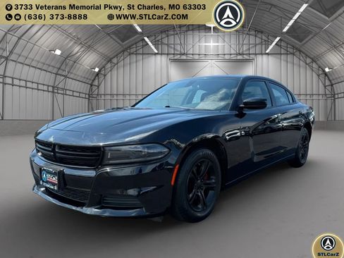 Used 2022 Dodge Charger SXT RWD image 7