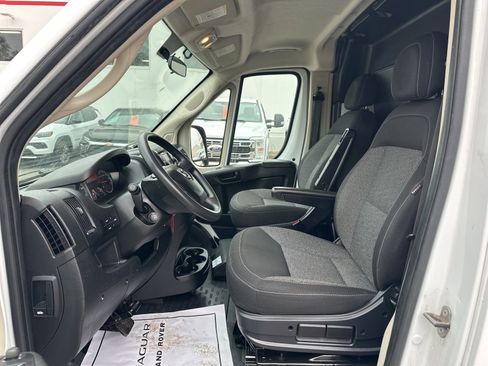 Used 2021 RAM ProMaster 2500 FWD image 8