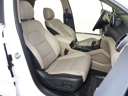 Used 2019 Hyundai Tucson Ultimate image 19