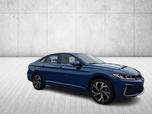 New 2026 Volkswagen Jetta SEL image 3