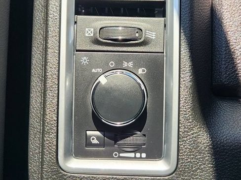 Used 2024 RAM 1500 Classic SLT RWD image 19
