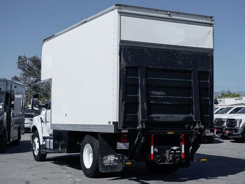 Used 2016 Ford F650 2WD Regular Cab Super Duty image 6