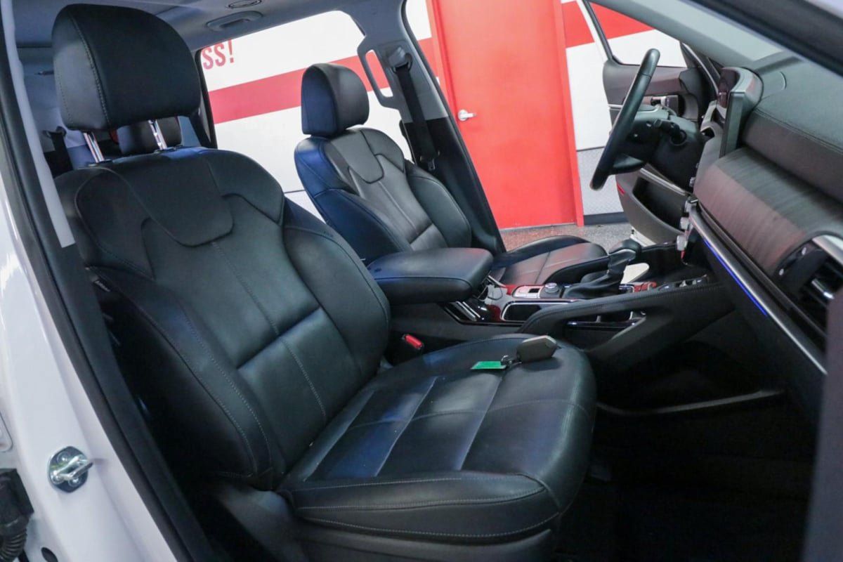 Used 2024 Kia Telluride SX FWD image 26