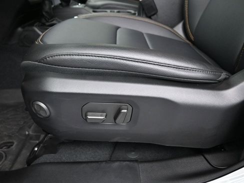 New 2024 Jeep Wrangler Unlimited Sahara w/ Technology Group image 12