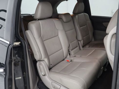 Used 2011 Honda Odyssey EX-L image 17
