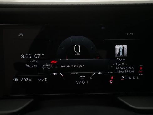 Used 2026 GMC Terrain AT4 image 2