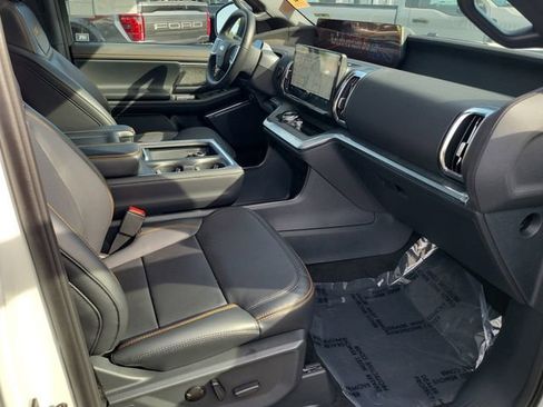 New 2026 Ford Expedition Tremor image 18