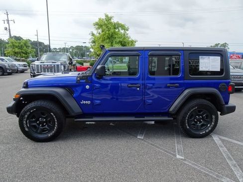 Used 2020 Jeep Wrangler Unlimited Sport AWD/4WD image 7