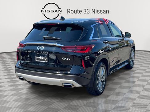 Used 2023 INFINITI QX50 Luxe image 4