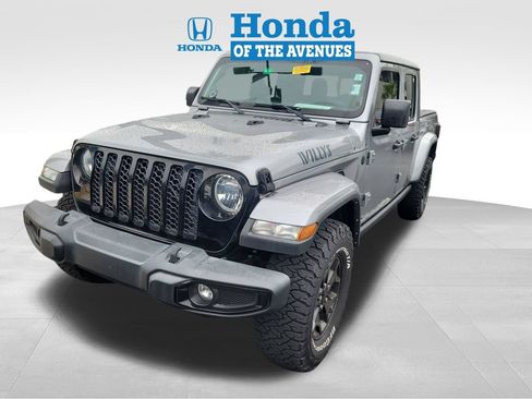 Used 2021 Jeep Gladiator Overland AWD/4WD image 3