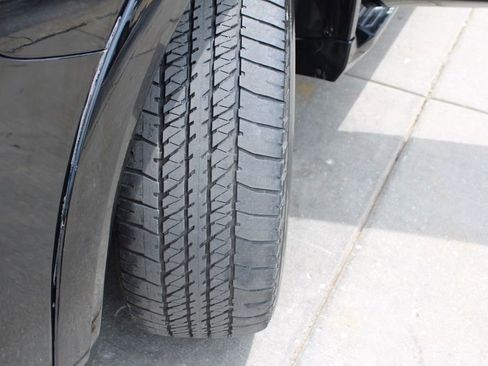 Used 2023 Nissan Armada SL image 14