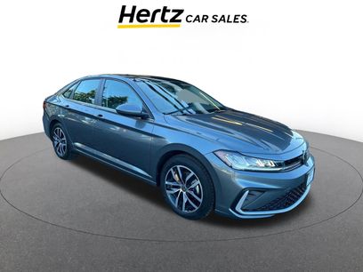 Used 2025 Volkswagen Jetta SE