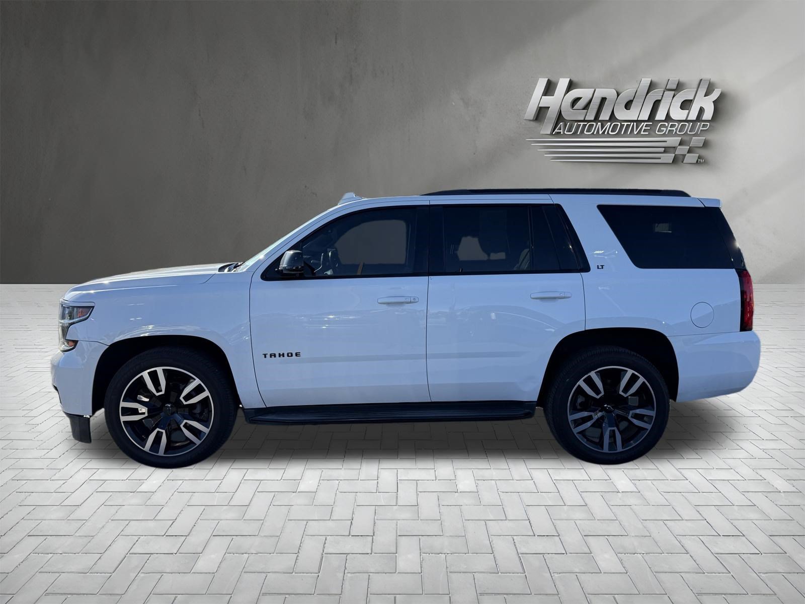 Used 2018 Chevrolet Tahoe LT w/ Luxury Package RWD image 7