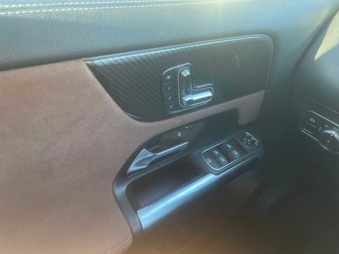 Certified 2025 Mercedes-Benz GLA 250 image 23