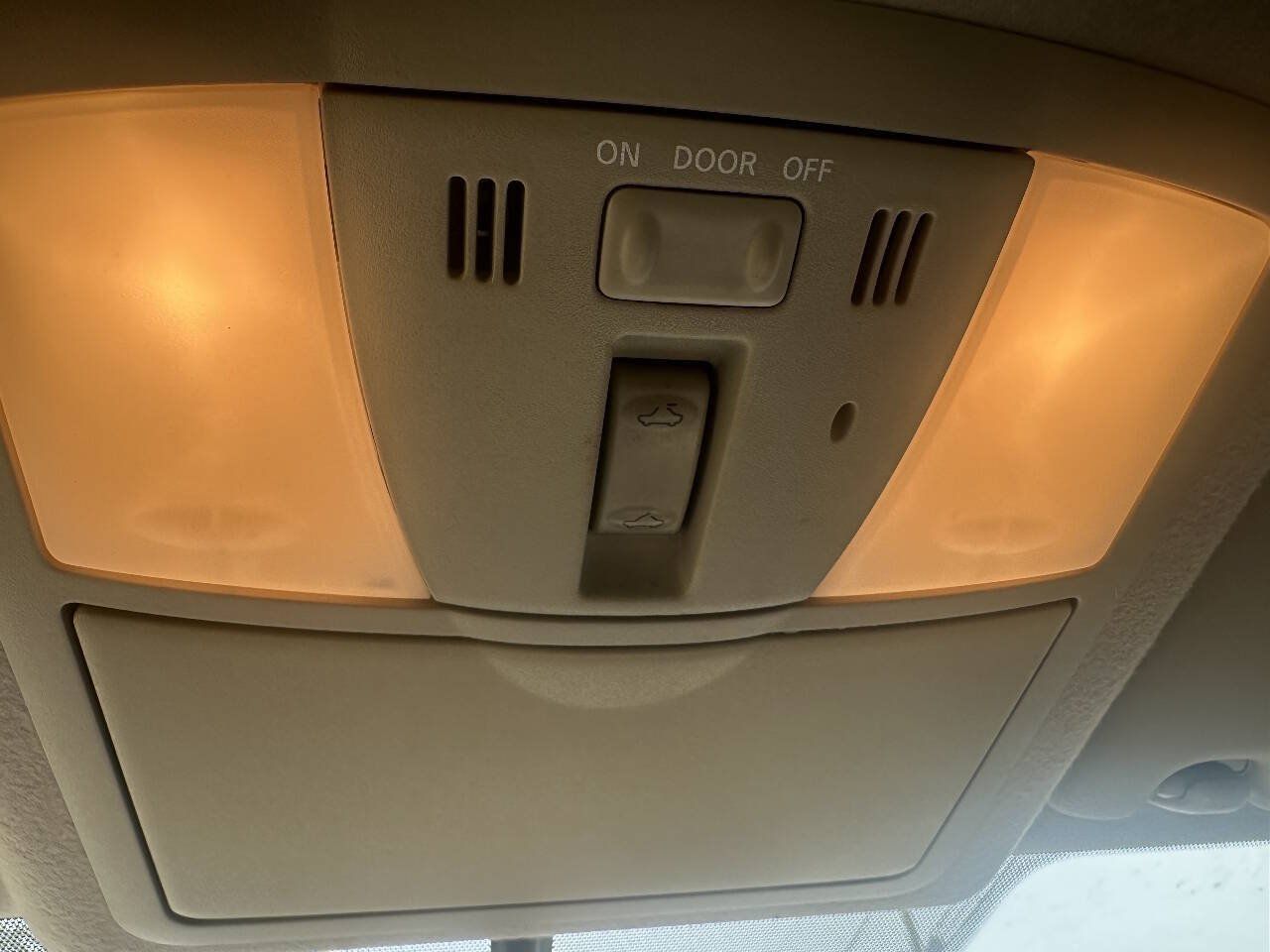 Used 2008 Nissan Rogue SL w/ Premium Pkg AWD/4WD image 18