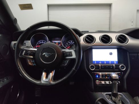 Used 2020 Ford Mustang Premium RWD image 22