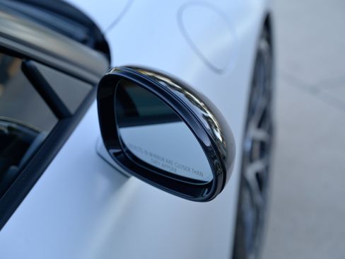 Used 2015 Porsche 911 Turbo S image 13