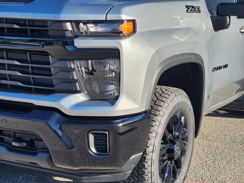 New 2026 Chevrolet Silverado 2500 Custom w/ Custom Value Package AWD/4WD image 6
