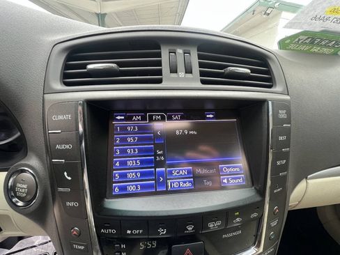 Used 2013 Lexus IS 250 AWD w/ Premium Pkg image 18
