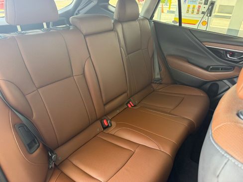 Used 2020 Subaru Outback Touring XT AWD/4WD image 38