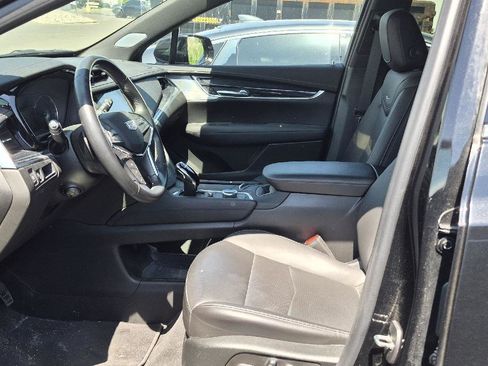 Certified 2023 Cadillac XT5 Premium Luxury w/ LPO, Floor Liner Package FWD image 4
