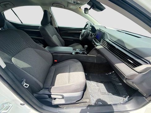 Used 2025 Toyota Camry LE FWD image 26